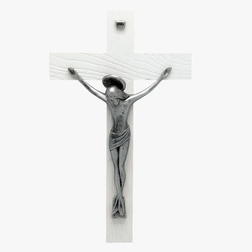 Crucifixo em madeira branca